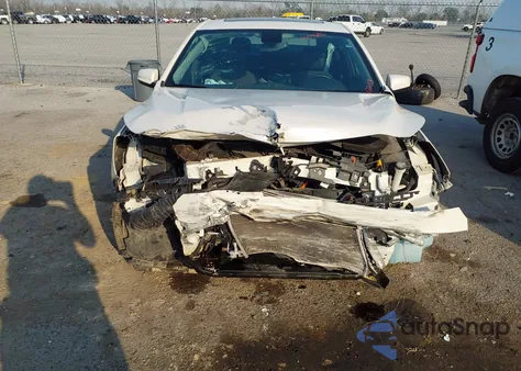 2013 Chevrolet Malibu Eco z USA, uszkodzony, nr VIN 1G11D5RR3DF122113